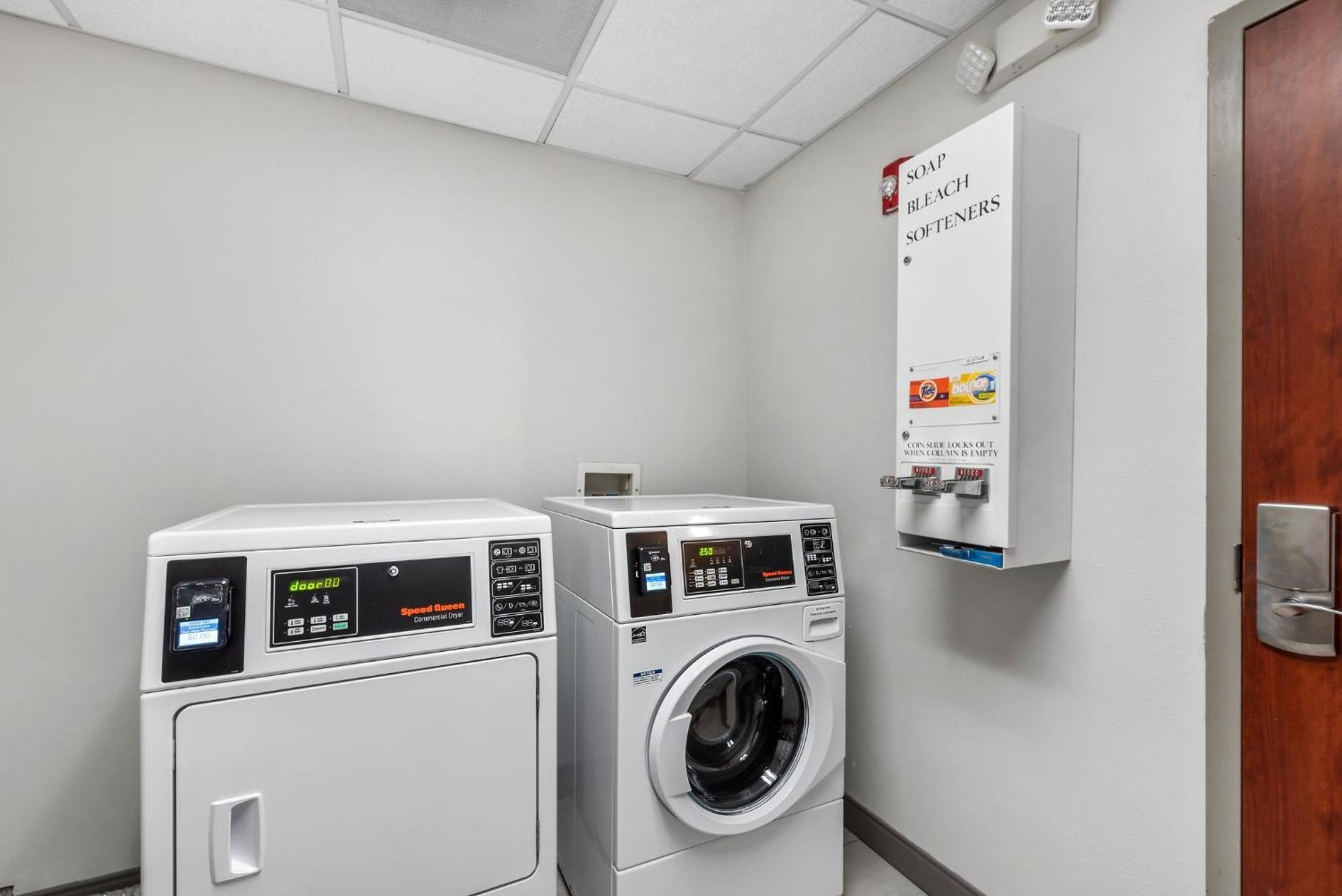 Holiday Inn Express & Suites Maumelle By Ihg Esterno foto